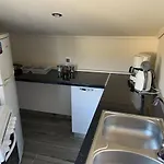 Aretoysa Center Luxury 2 Daire
