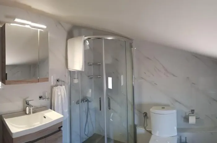 Appartamento Aretoysa Center Luxury 2 Néa Péramos