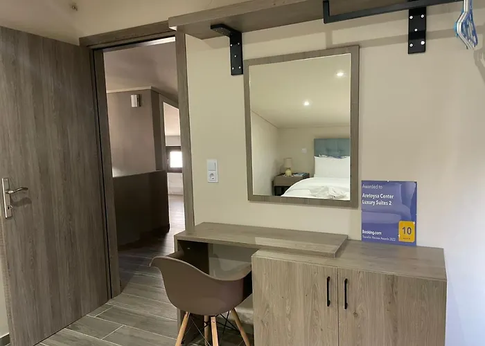 Appartamento Aretoysa Center Luxury 2 Néa Péramos