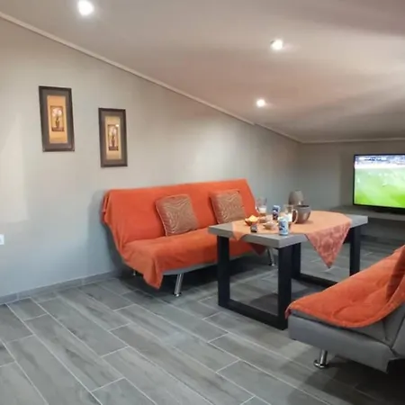 Aretoysa Center Luxury 2 * Néa Péramos