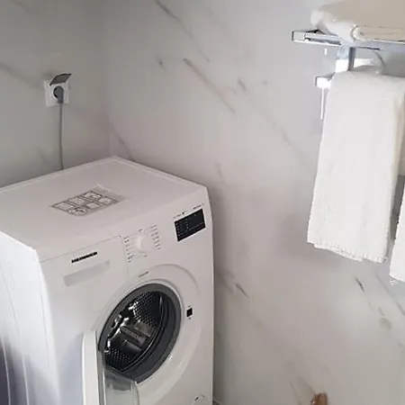 Aretoysa Center Luxury 2 *